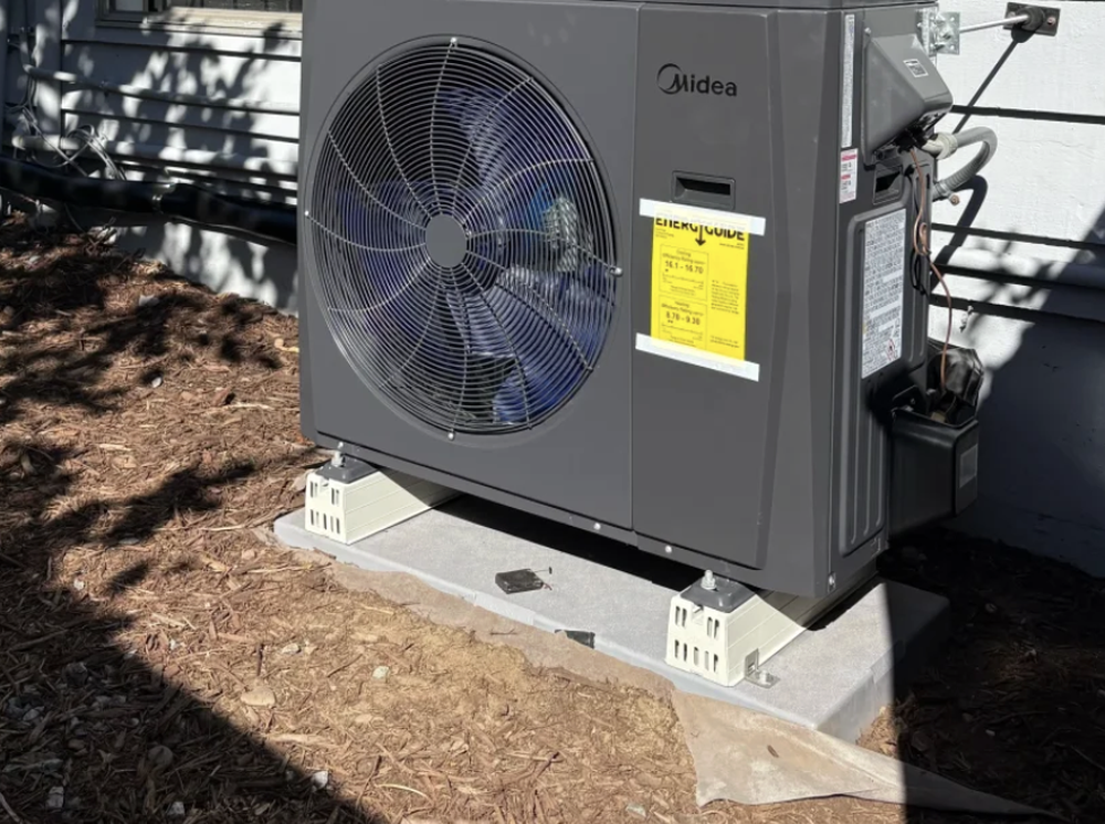 Outdoor heat pump equipment placement example